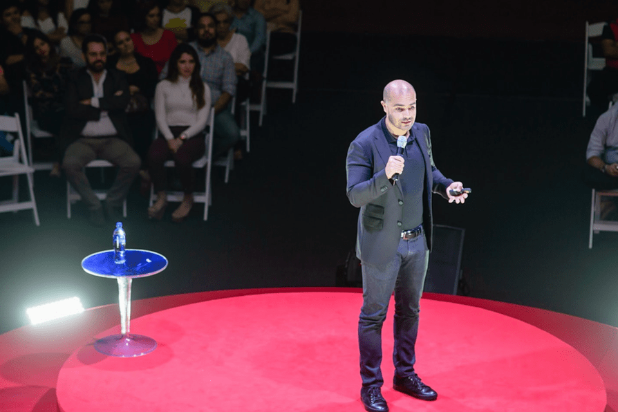 Andrés Moreno Imagen 1 Conferencias Charlas Motivacionales Latinoamérica