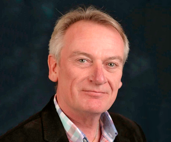 Chris Skinner Selector Normal Charlas Motivacionales Latinoamérica