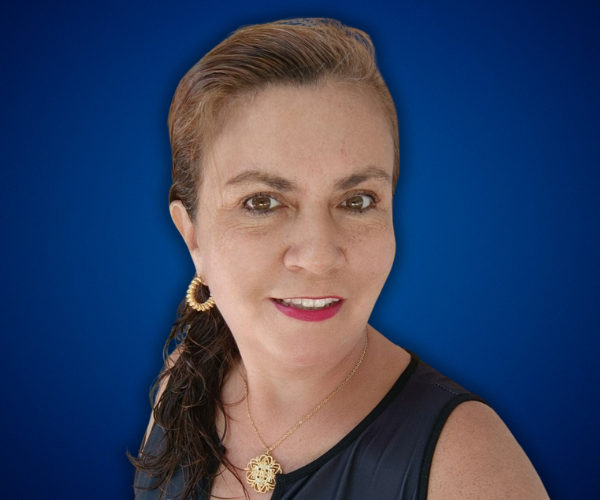 Maria del Pilar Pinzon Selector azul Charlas Motivacionales