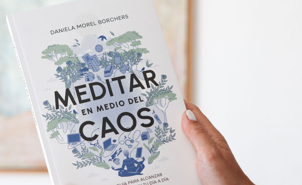 Portada del libro de Daniela Morel mostrando un ambiente sereno que invita a la meditación y la reflexión.